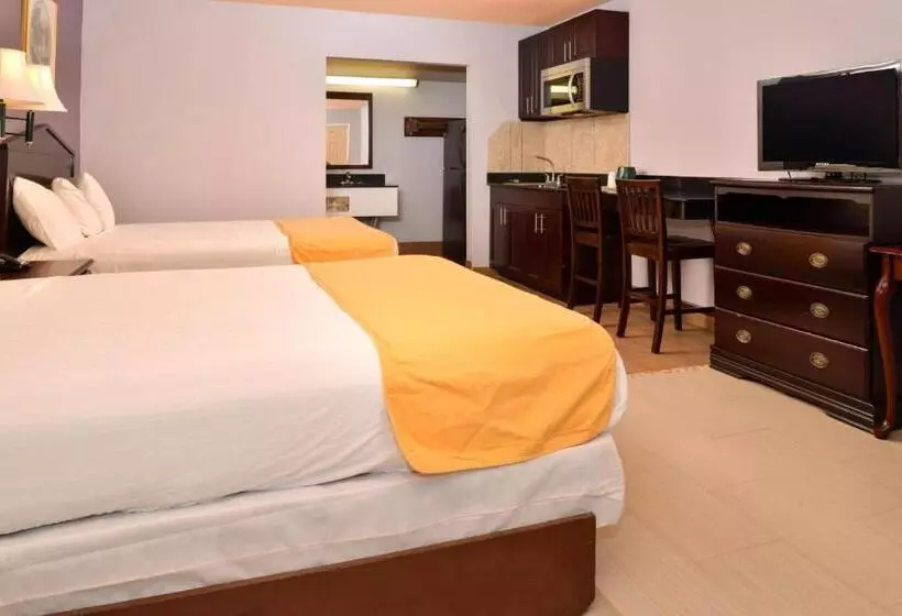 Hotelli Five Star Inn Burleson