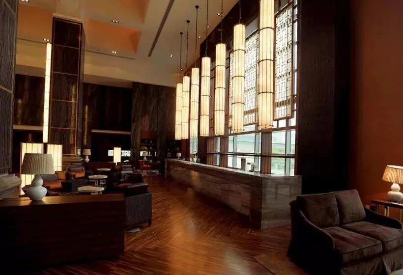 Hotelli Gloria Resorts Jingdezhen Xishan Lake