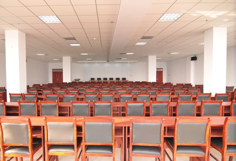 בית מלון כפרי Greentree Inn Hebei Zhangjiakou Wuyi East Street Jianxing Express