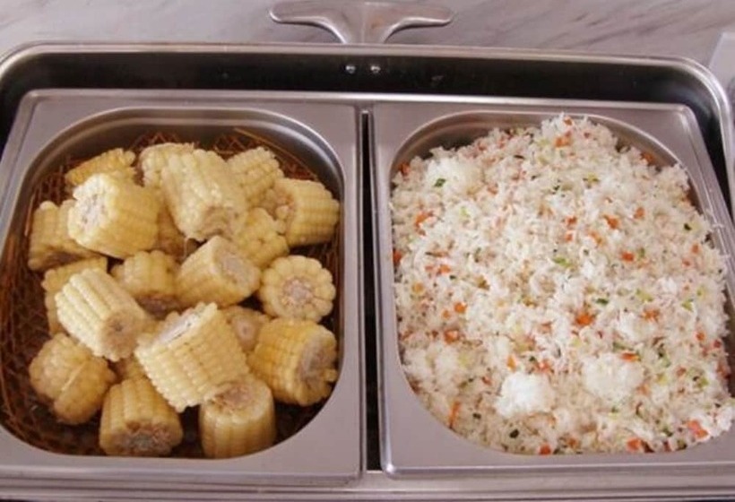 בית מלון כפרי Greentree Inn Hebei Zhangjiakou Wuyi East Street Jianxing Express