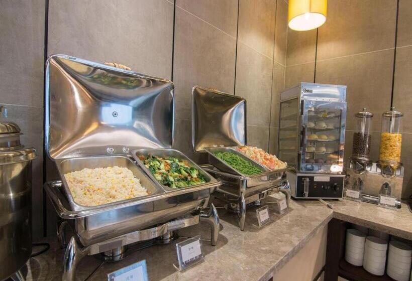 호텔 Home Inn Plus Shanghai New International Expo Center Yushan Road Yuanshen Sports