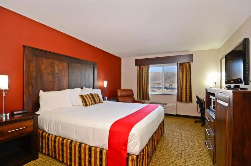 هتل Inn America  Lewiston