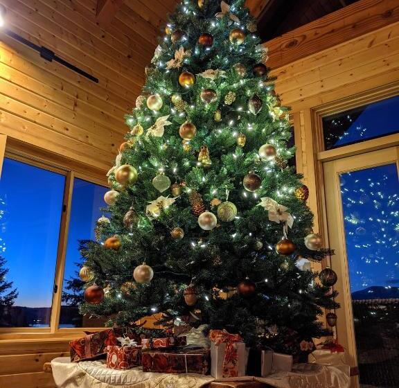 Hotel Lodge At Sandpoint