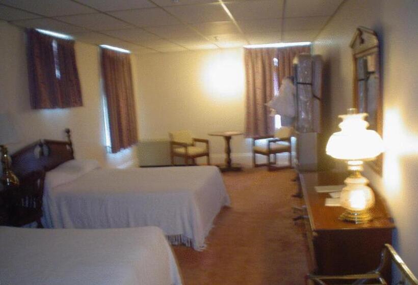 בית מלון כפרי Old National