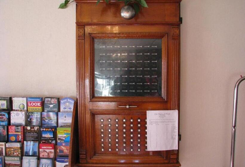 בית מלון כפרי Old National