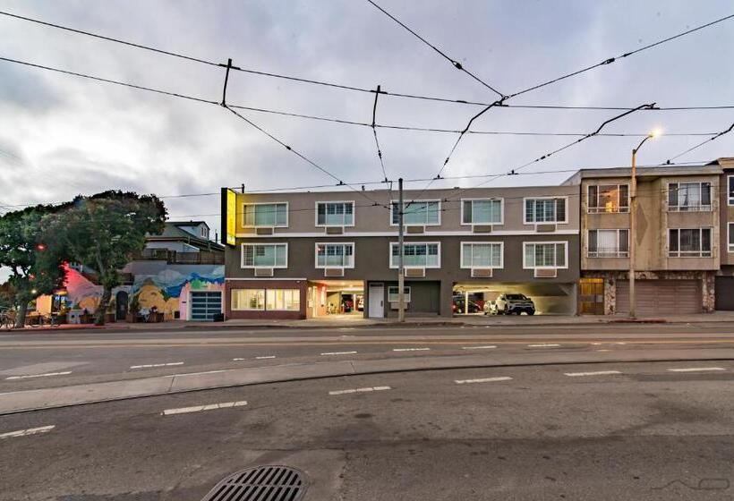 فندق The Seascape Inn