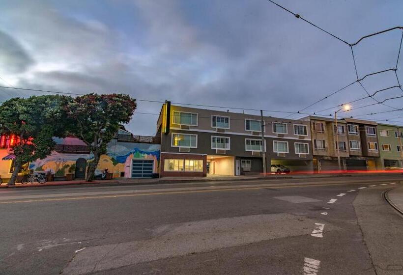 فندق The Seascape Inn