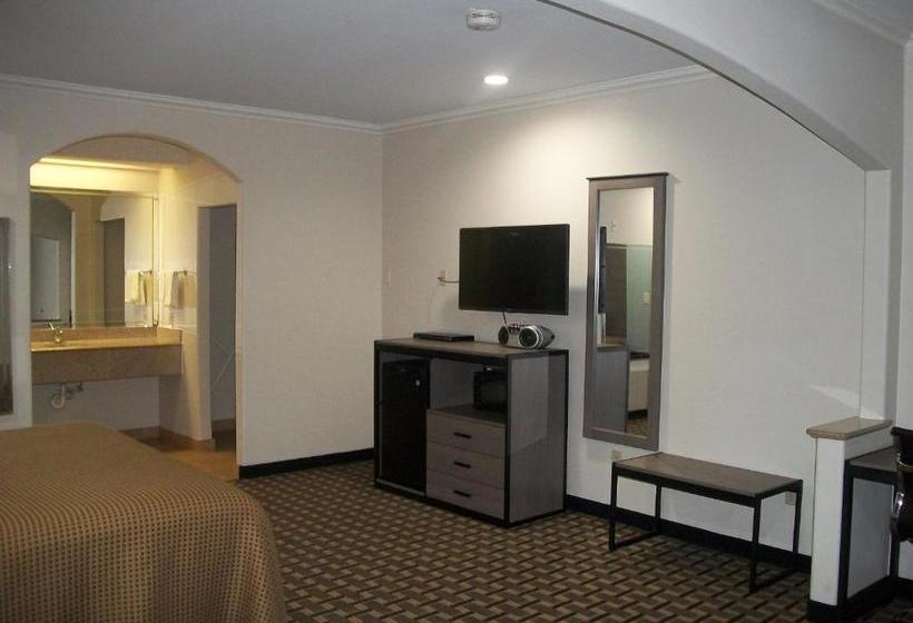 Fotos del hotel Woodland Inn And Suites:  13