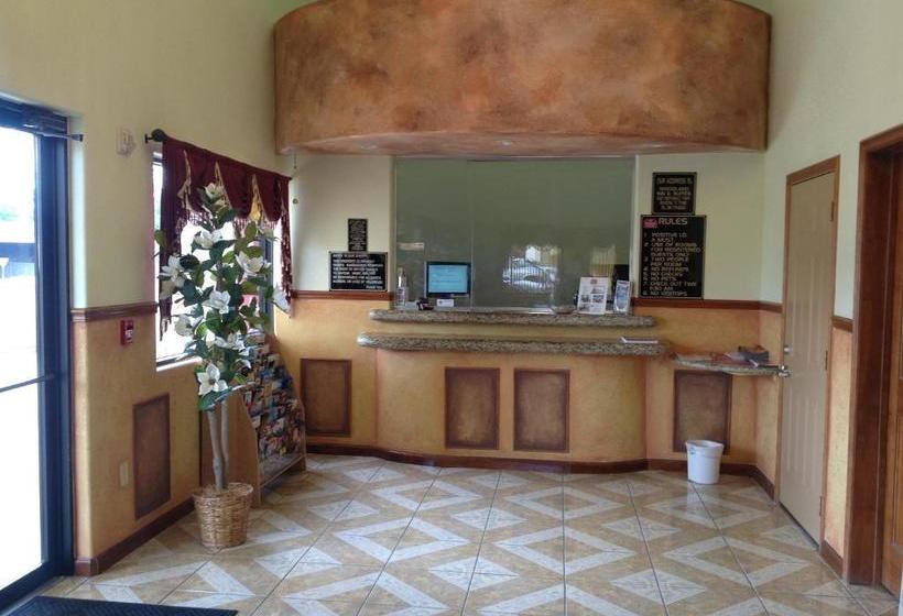 Fotos del hotel Woodland Inn And Suites:  10