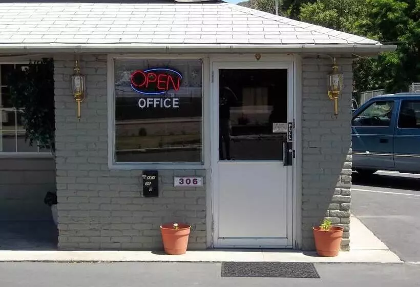 Motelli Budget Inn  Yreka