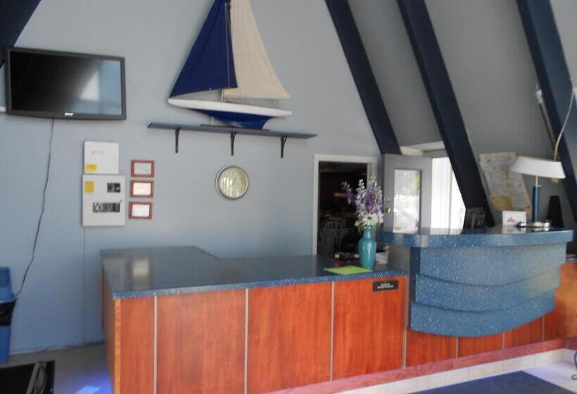 فندق على الطريق Cape Shore Inn