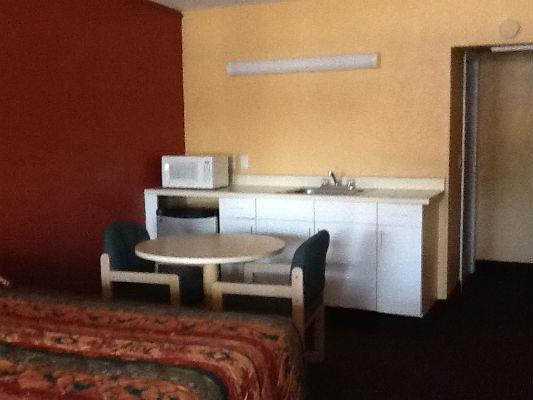 فندق على الطريق Deluxe Inn   Sarasota