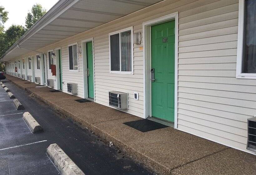 모텔 Lexington Inn