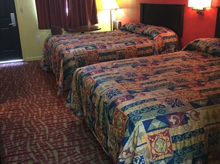 モーテル Lexington Inn