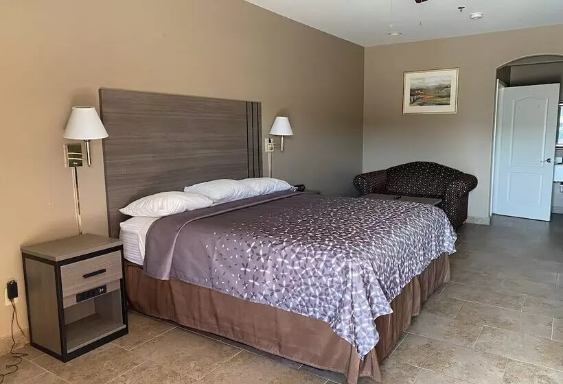 Motelli Los Fresnos Inn And Suites