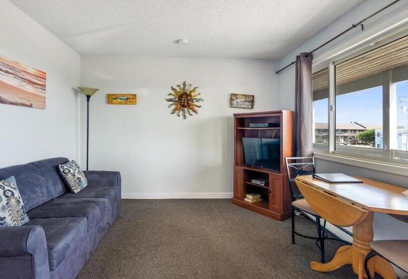 מוטל Montauk Oceanside Suites