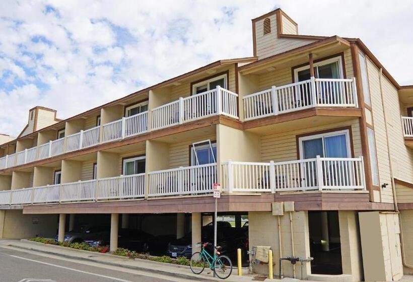 מוטל Ocean Surf Inn & Suites