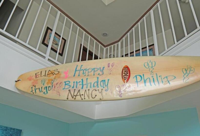 מוטל Ocean Surf Inn & Suites