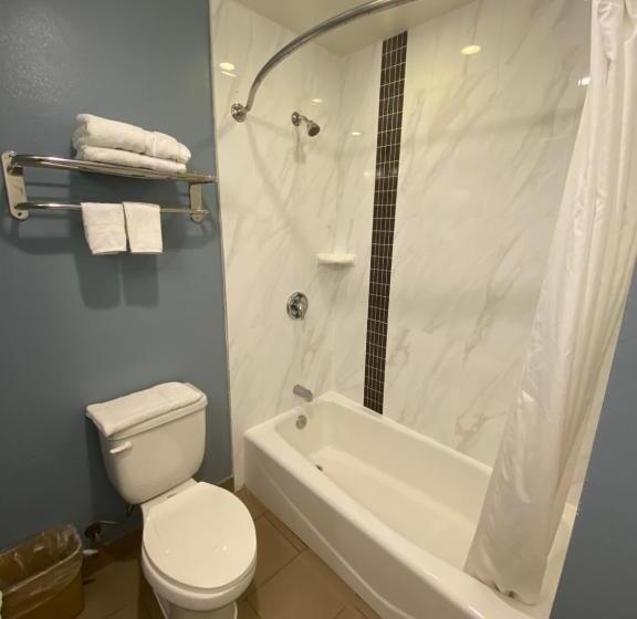 מוטל Ocean Surf Inn & Suites