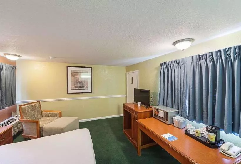 Motelli Rodeway Inn