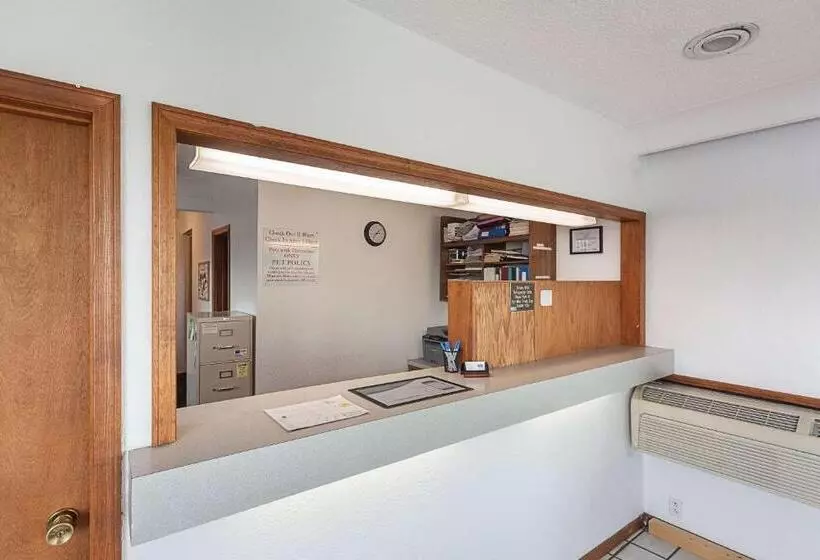 Motelli Rodeway Inn