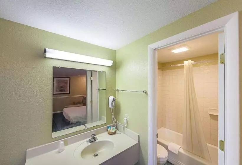 Motelli Rodeway Inn