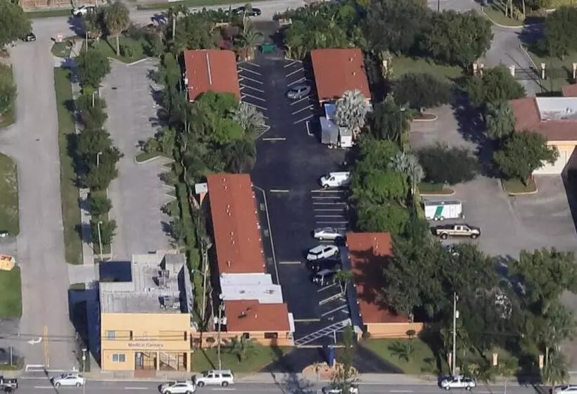 モーテル Travel Inn Of Riviera Beach