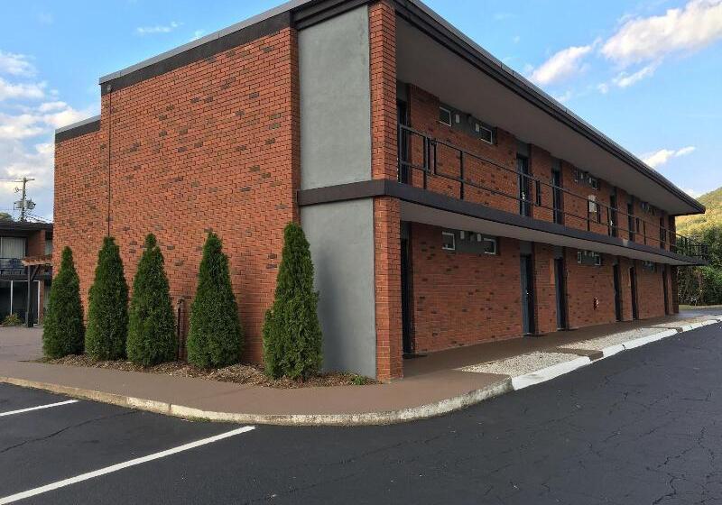 The Beaucatcher – A Boutique Motel