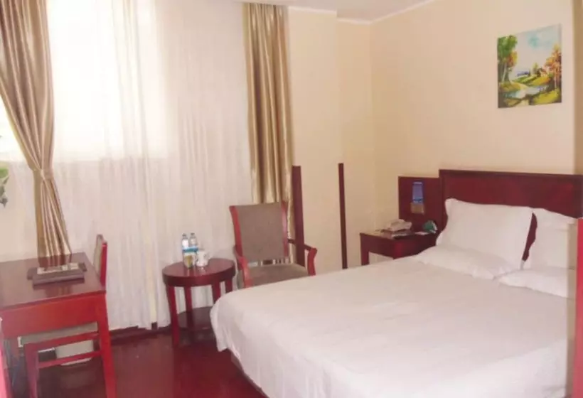 Hotelli Greentree Inn Bengbu Longhu Express