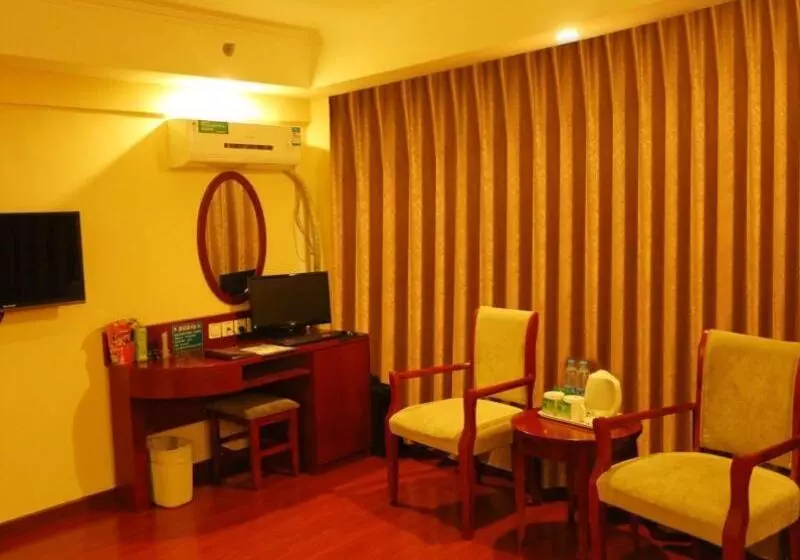 Hotelli Greentree Inn Liaoning Chaoyang City Chaoyang Street Fangzhi Road Express