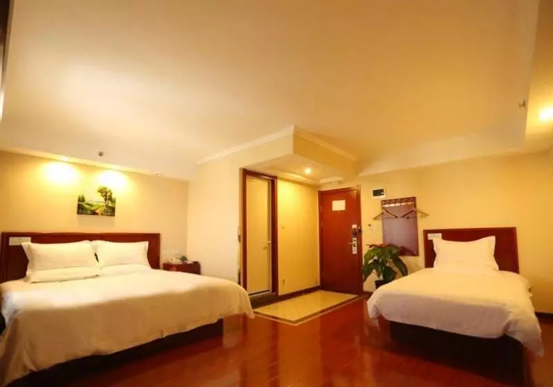 Hotelli Greentree Inn Liaoning Chaoyang City Chaoyang Street Fangzhi Road Express