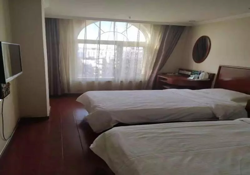 Hotelli Greentree Inn Liaoning Chaoyang City Chaoyang Street Fangzhi Road Express