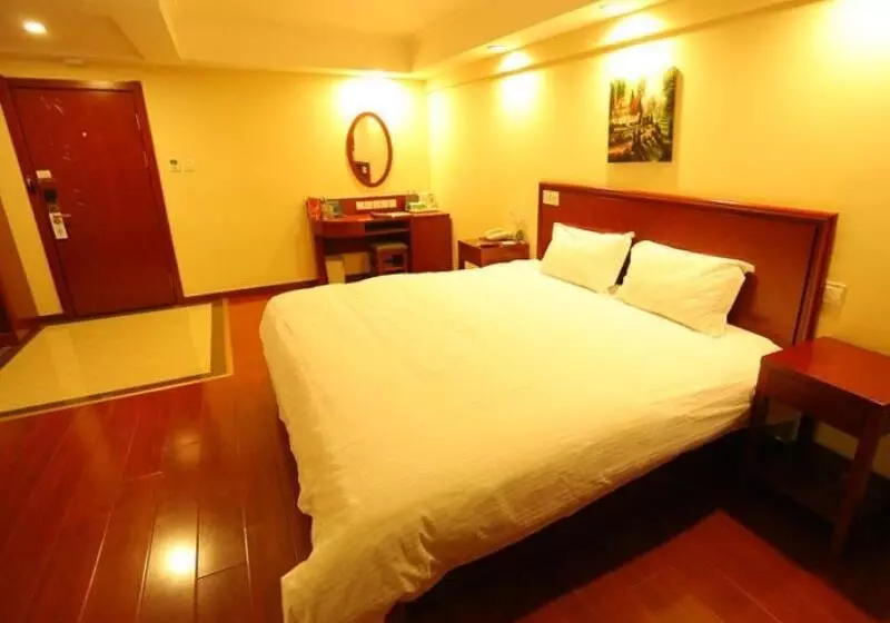 Hotelli Greentree Inn Liaoning Chaoyang City Chaoyang Street Fangzhi Road Express