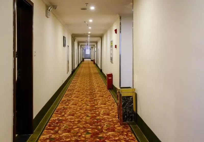 Hotelli Greentree Inn Jiangsu Changzhou Liyang Tianmu Lake Avenue Taigang Road Business