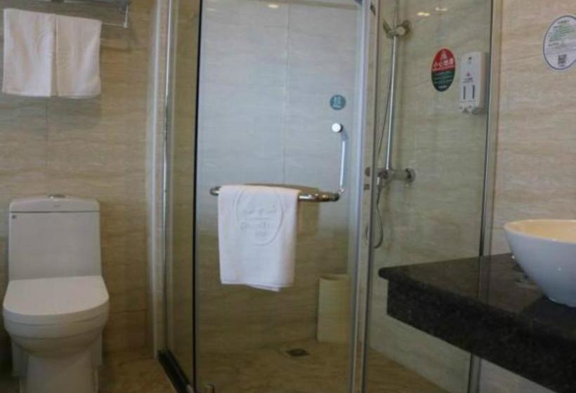 בית מלון כפרי Greentree Eastern Guangxi Sports Centre Subway Station