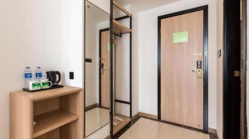 Отель Greentree Inn Shanghai Zhoupu Town Xiupu Road Business