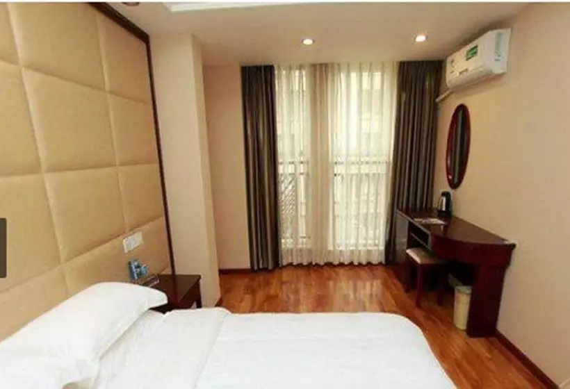 Hotelli Greentree Inn Sichuan Chengdu North Railway Station Beichengtianjie Business
