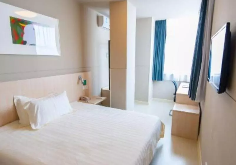 Hotelli Jinjiang Inn Wuhan Zhonghua Road Huanghelou Branch