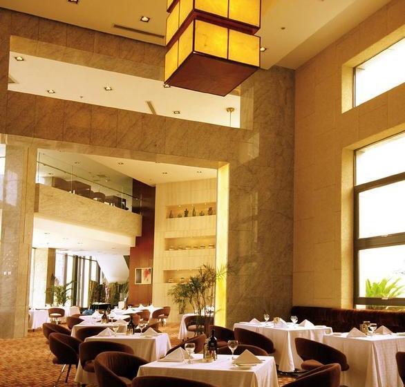 Hotel Tianjin Konggang Baiyun