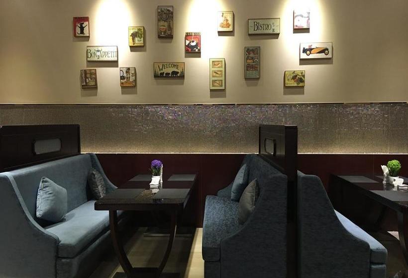 Hotel Tianjin Konggang Baiyun