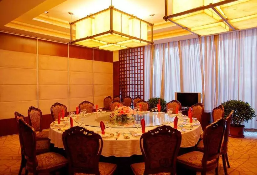 ホテル Tianjin Konggang Baiyun