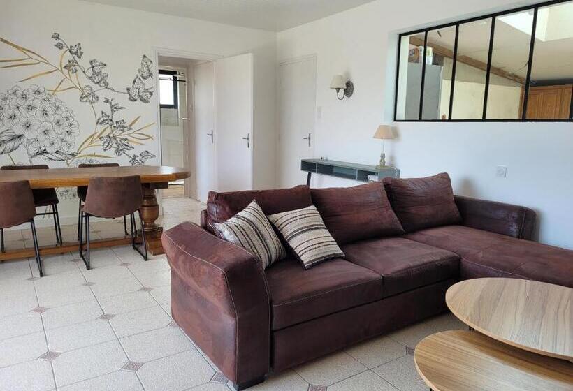 펜션 Gite Eugenie Dans Les Remparts