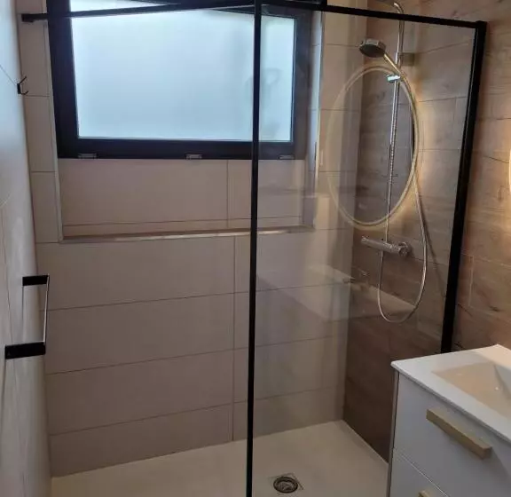 Majatalo Gite Eugenie Dans Les Remparts