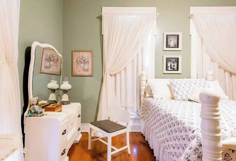 Aamiaismajoitus (B&B) Regina S Country Livin