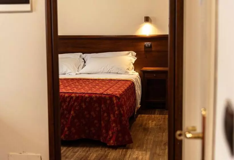 ホテル Dimora San Secondo