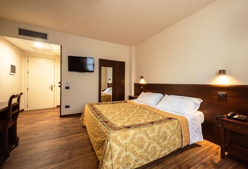 فندق Dimora San Secondo