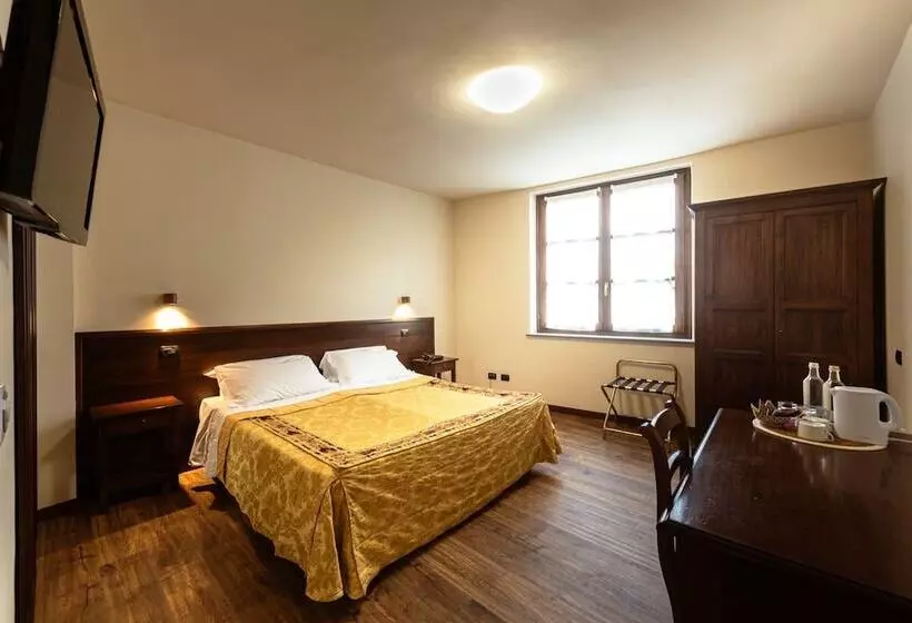 ホテル Dimora San Secondo