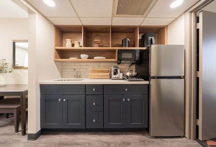 Hotel South Country Suites