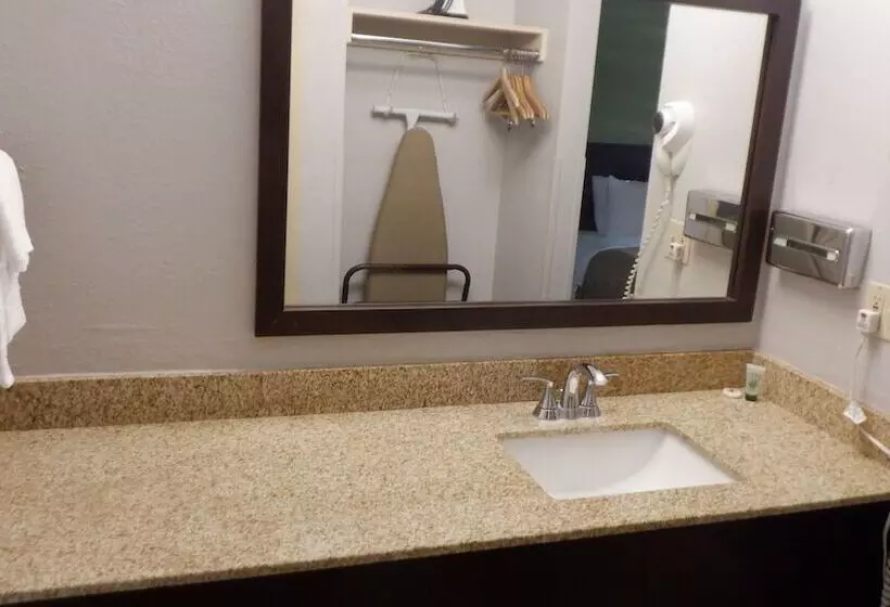 Motelli Americas Best Value Inn Yakima