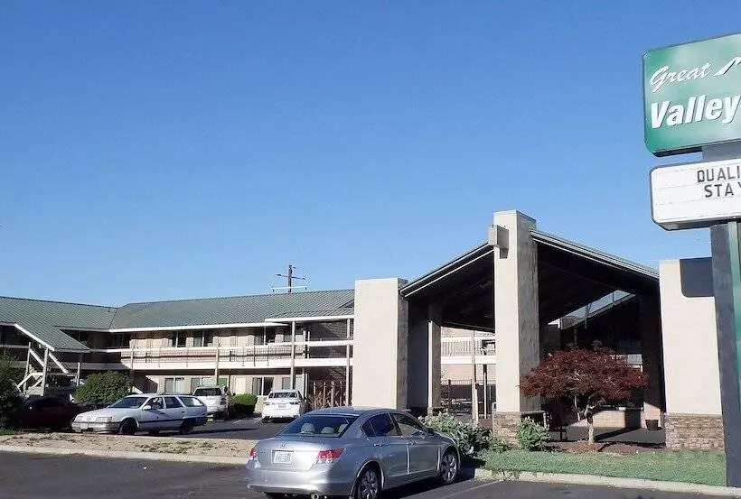 Motelli Americas Best Value Inn Yakima
